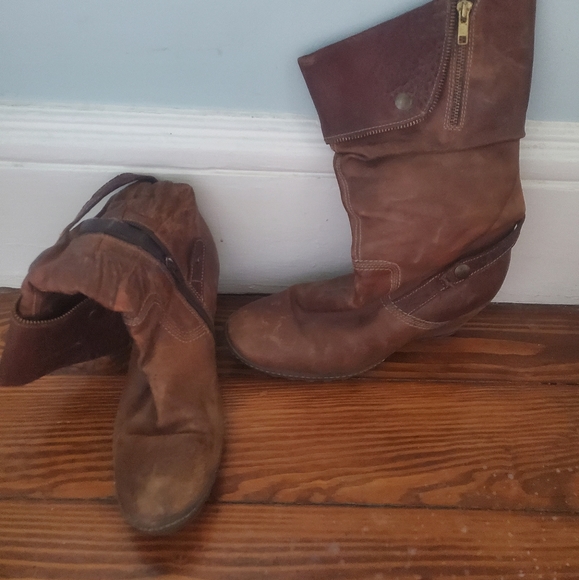 Women's Manas design brown boots size 38 - Picture 1 of 15
